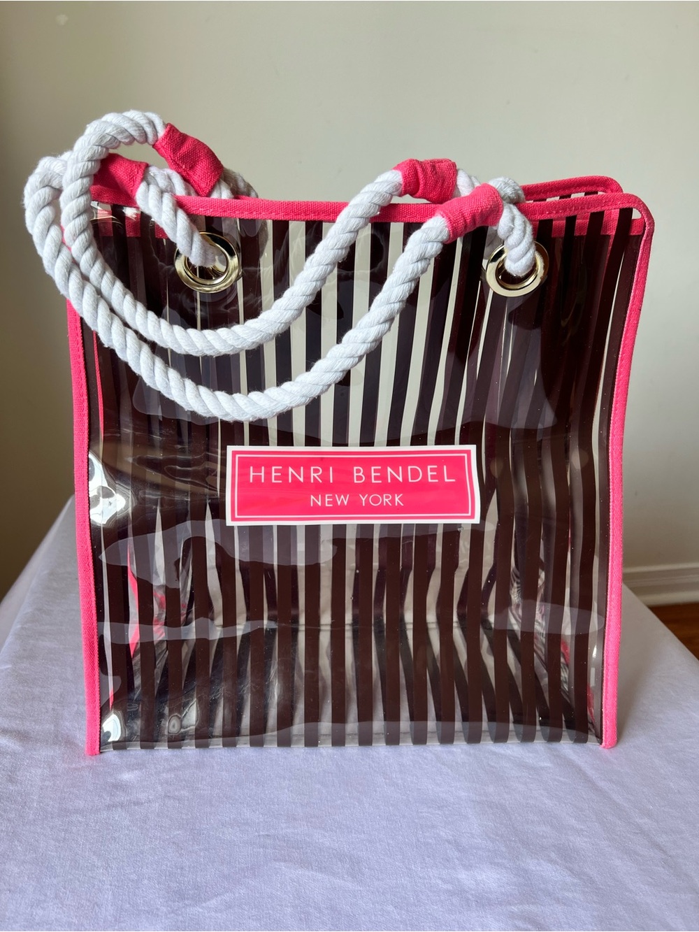 HENRI BENDEL Clear PVC Tote Bag
Brown stripe tote bag